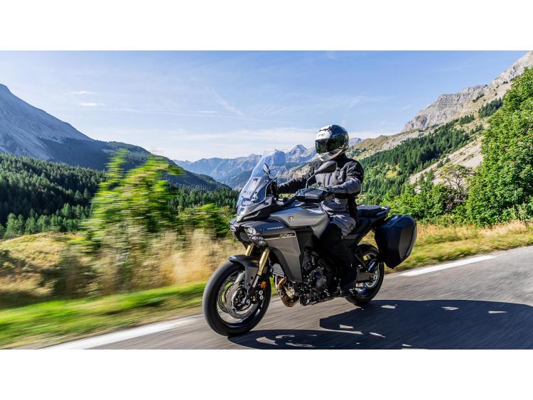 YAMAHA TRACER 9 GT 
