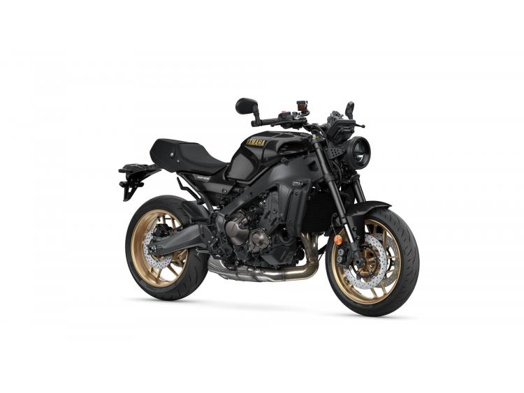 YAMAHA XSR 900