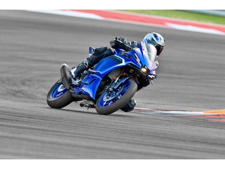 YAMAHA YZF-R3