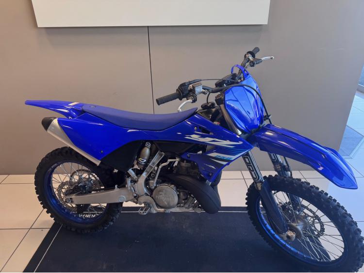 YAMAHA YZ250