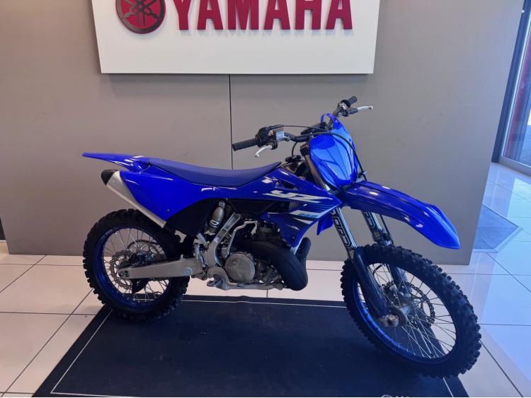 YAMAHA YZ250