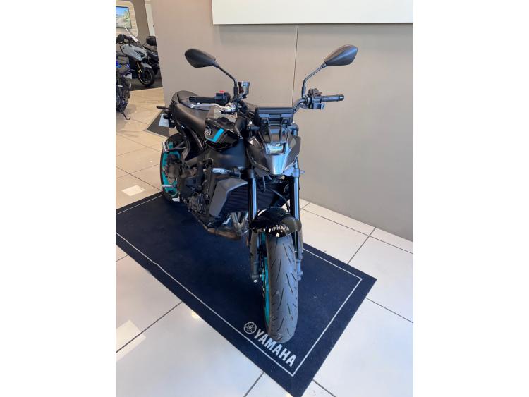 YAMAHA MT-09  Y-AMT 35 KW