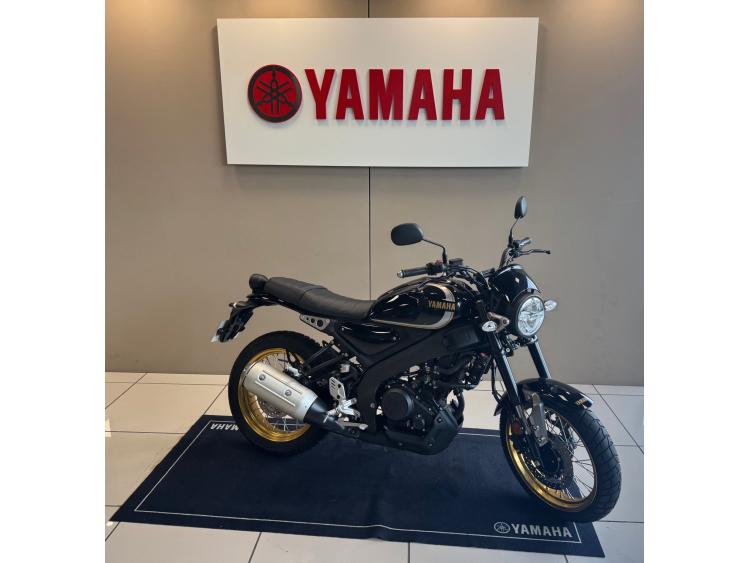 YAMAHA XSR 125 Legacy