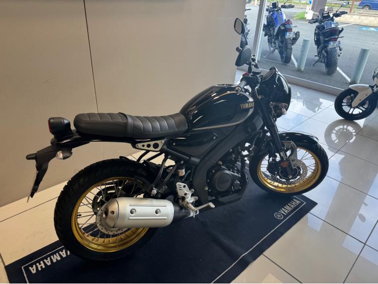YAMAHA XSR 125 Legacy