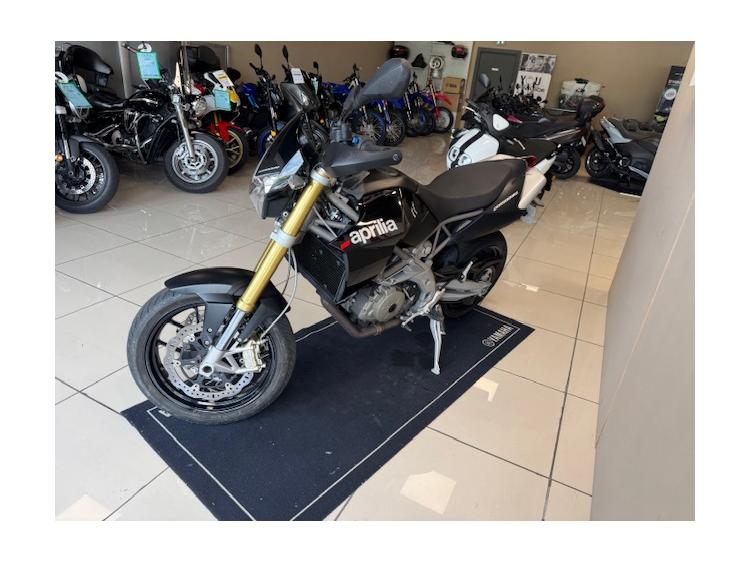 APRILIA DORSODURO 750