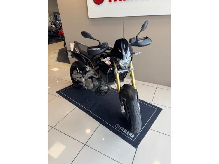 APRILIA DORSODURO 750