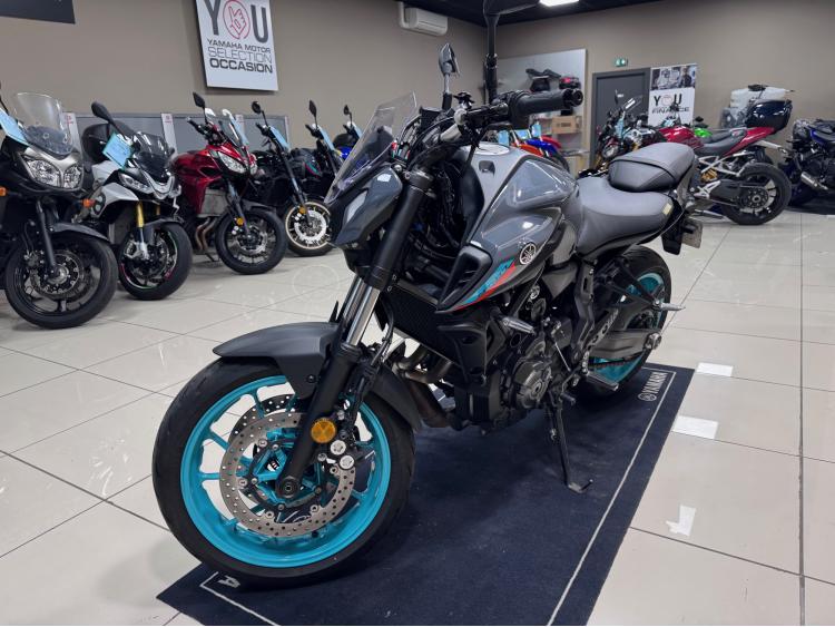 YAMAHA MT-07