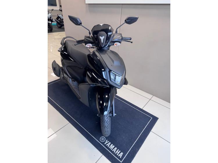 YAMAHA RAYZR 125