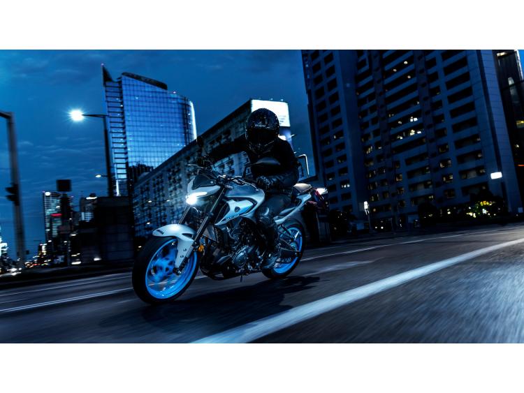 YAMAHA MT-03