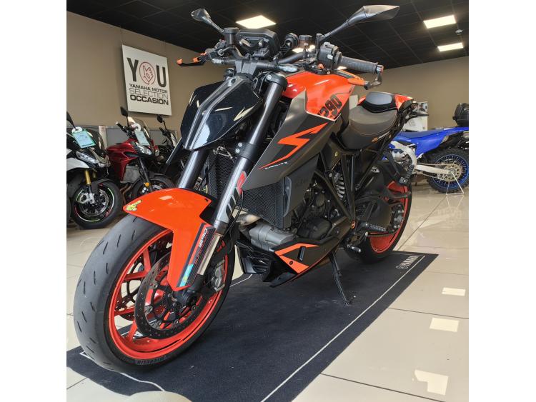 KTM 1290 SUPER DUKE R