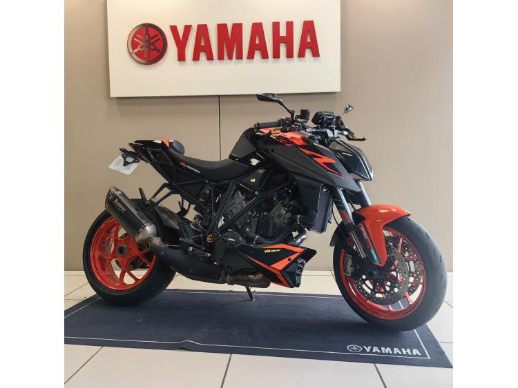 KTM 1290 SUPER DUKE R