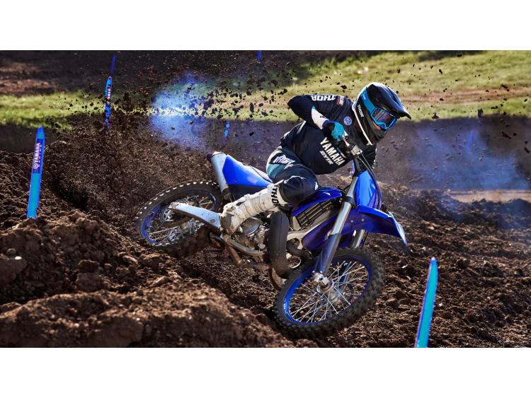 YAMAHA YZ250 