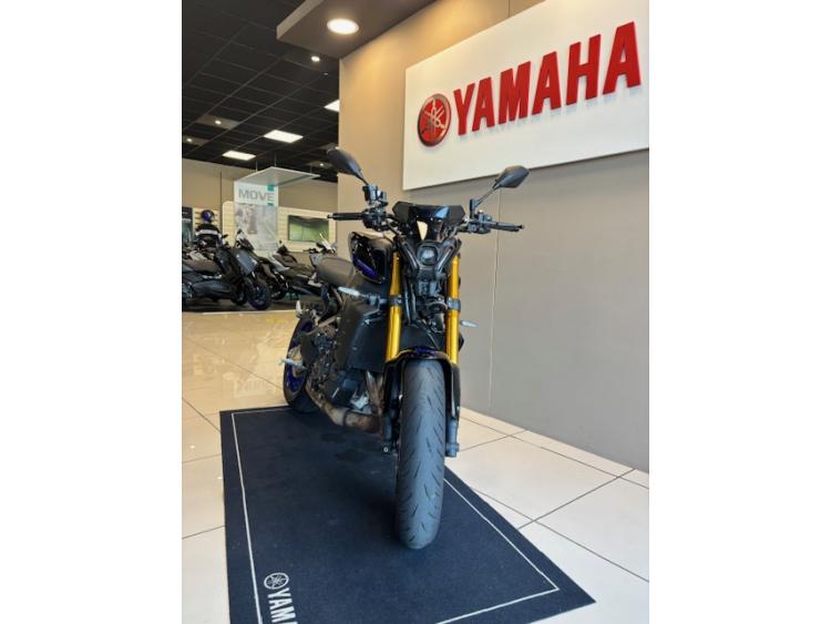 YAMAHA MT-09 SP