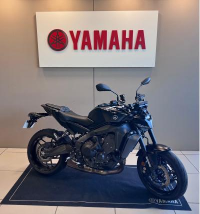YAMAHA MT-09  Y-AMT