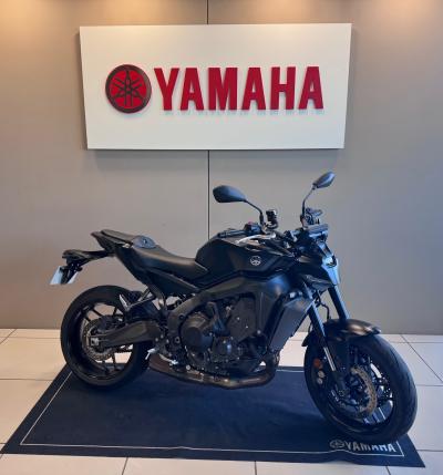 YAMAHA MT-09  Y-AMT