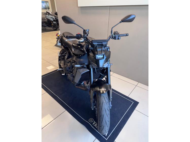 YAMAHA MT-09  Y-AMT