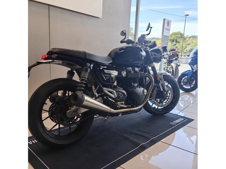 TRIUMPH SPEED TWIN 1200