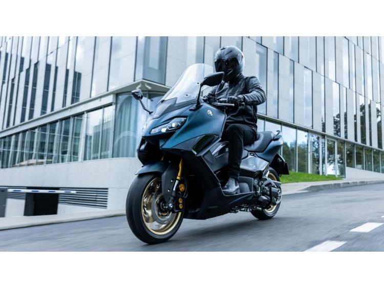 YAMAHA TMAX 560 TECH MAX