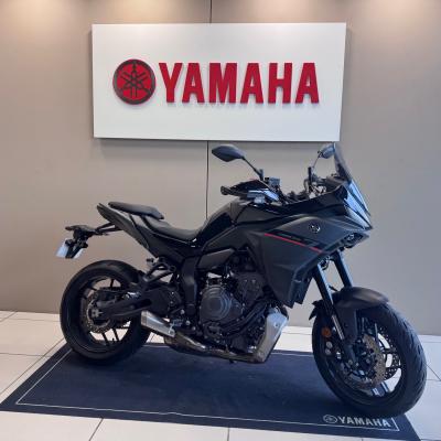 YAMAHA TRACER 7