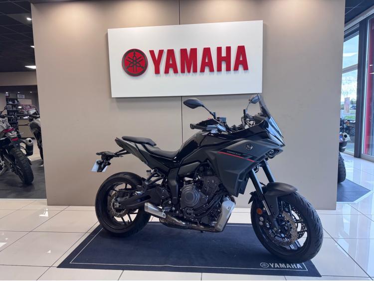 YAMAHA TRACER 7