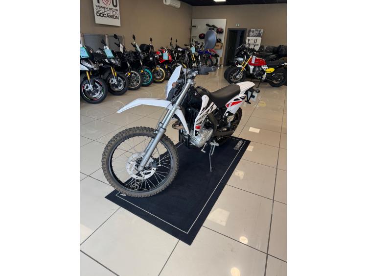 RIEJU MRT 125