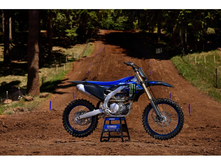 YAMAHA YZ250F MONSTER ENERGY