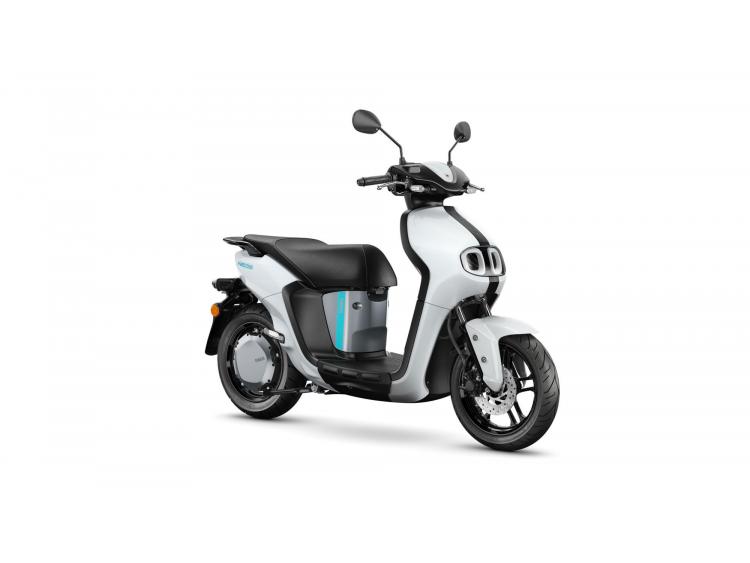 YAMAHA NEOS DUAL BATTERY
